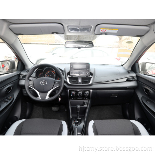 Buone condizioni Toyota Yaris Auto utilizzata 2WD 1,5L CVT 170 km L4 Auto a benzina Carros Auto in vendita